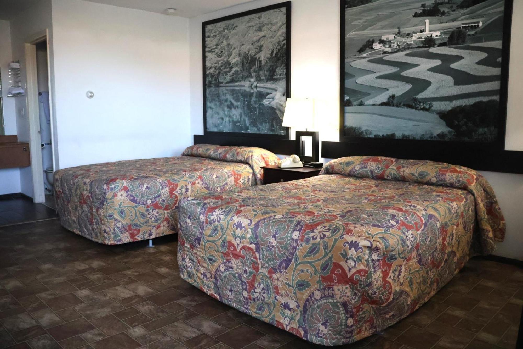 Hotel O Oskaloosa - Hwy 63/92 Экстерьер фото