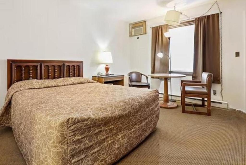 Hotel O Oskaloosa - Hwy 63/92 Экстерьер фото