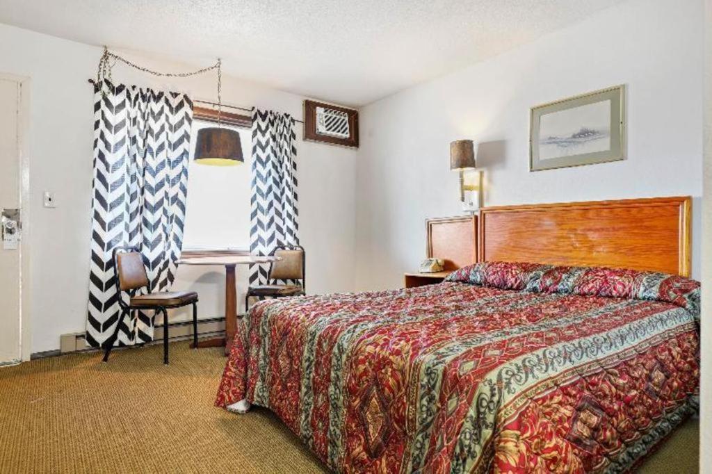 Hotel O Oskaloosa - Hwy 63/92 Экстерьер фото